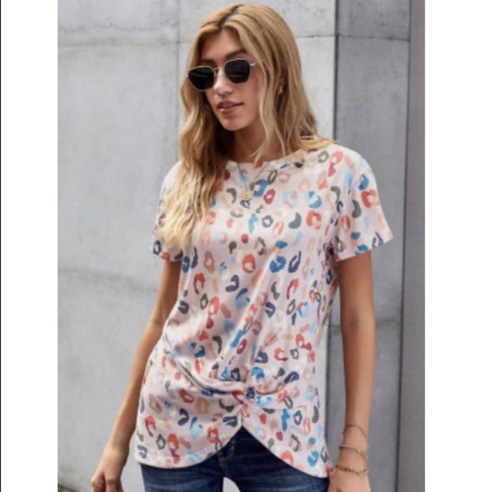 Multicolored Leopard Print Tee - Picture 5 of 7